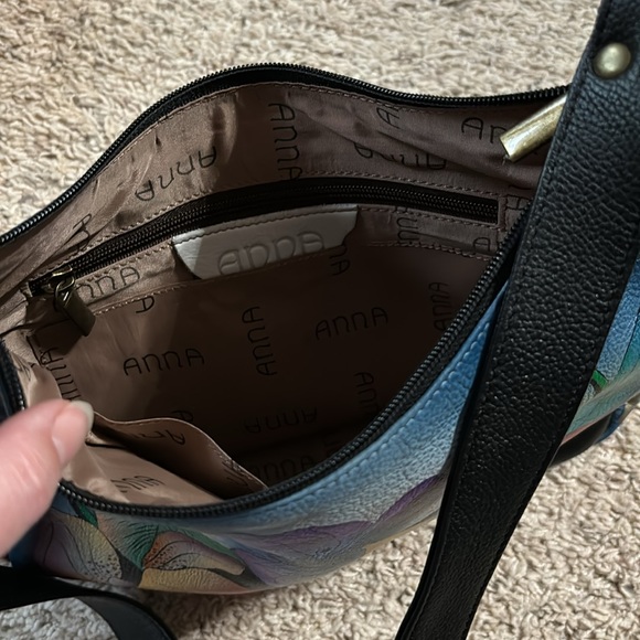 Anna Medium Hobo Midnight Floral - Picture 6 of 8